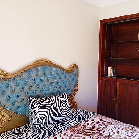 Iris Baroque Apartment エレフシナ エクステリア 写真