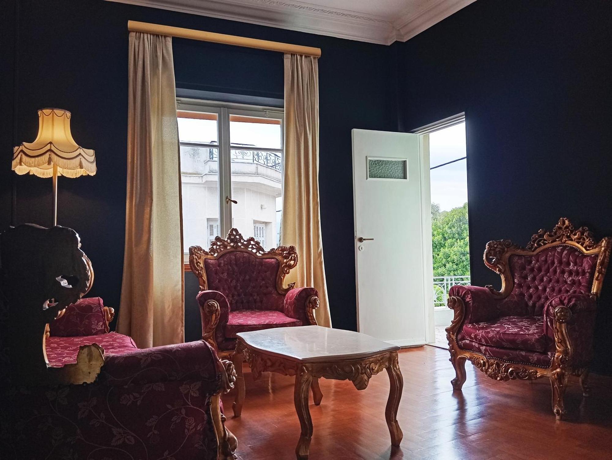 Iris Baroque Apartment エレフシナ エクステリア 写真