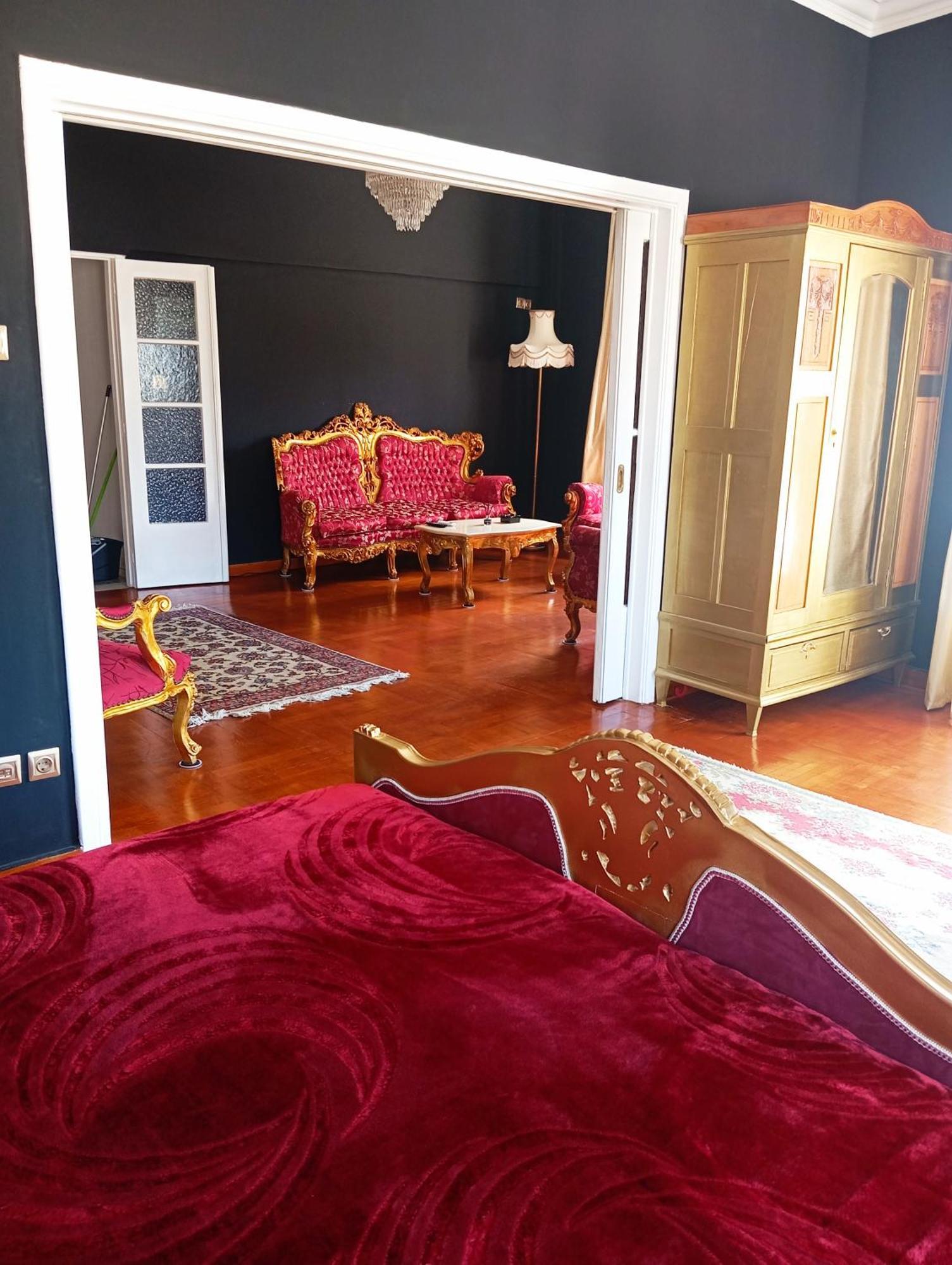 Iris Baroque Apartment エレフシナ エクステリア 写真