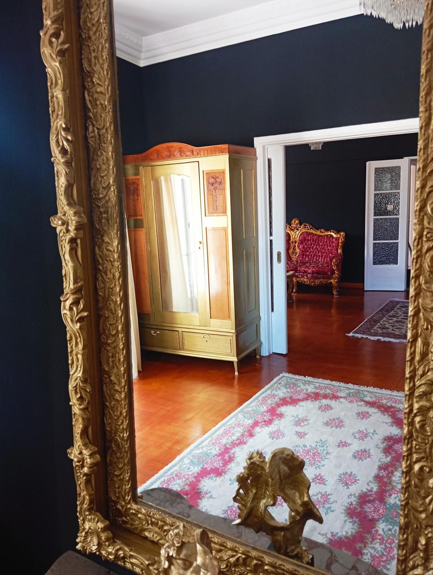 Iris Baroque Apartment エレフシナ エクステリア 写真